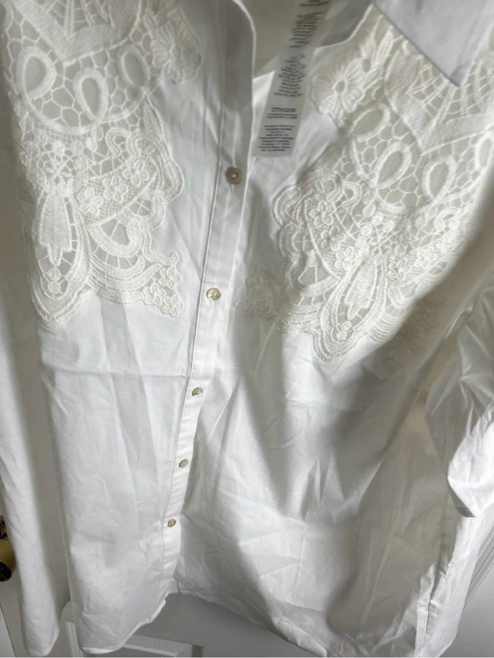 Chicos crisp white